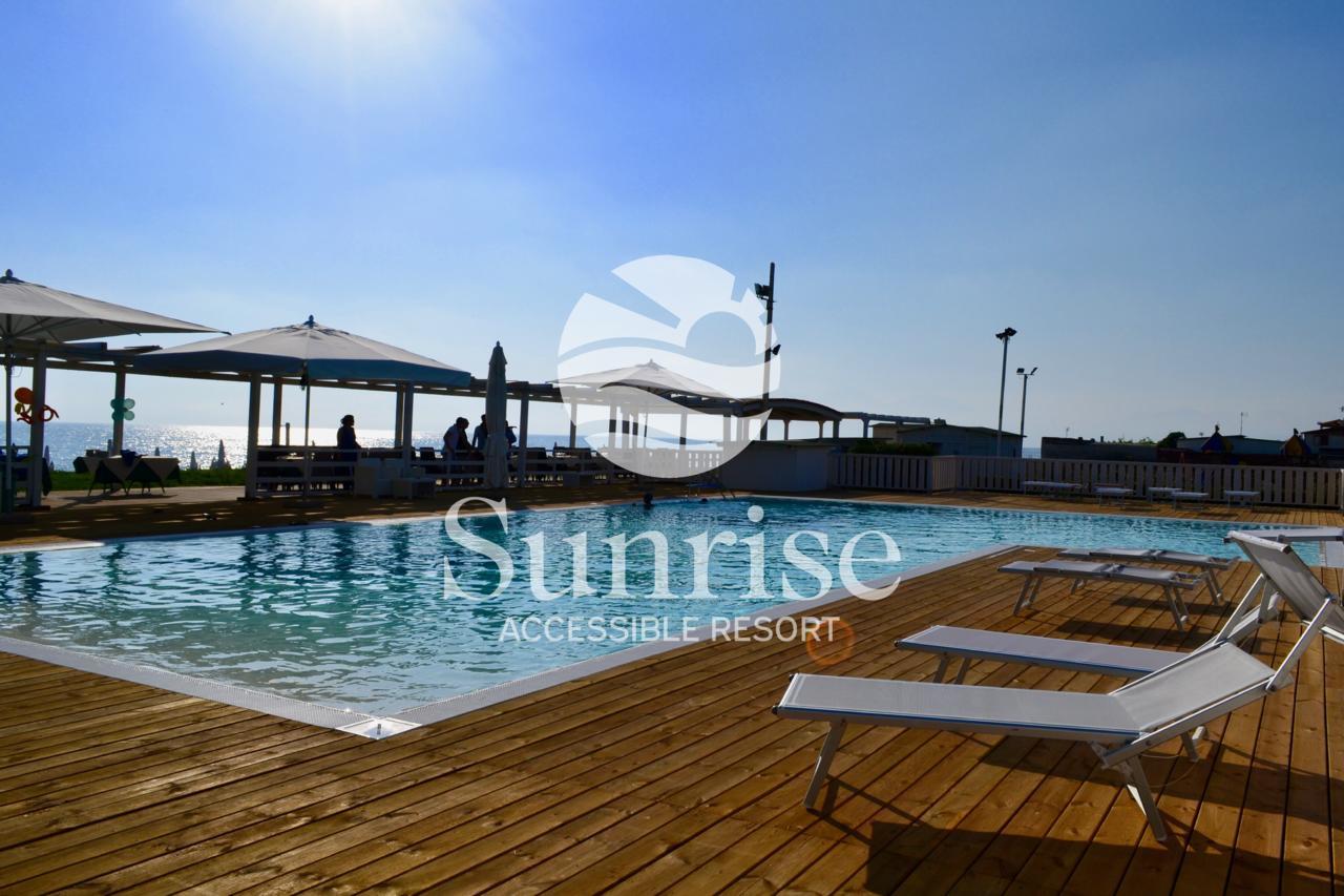 Sunrise Accessible Resort Баттипалья Экстерьер фото